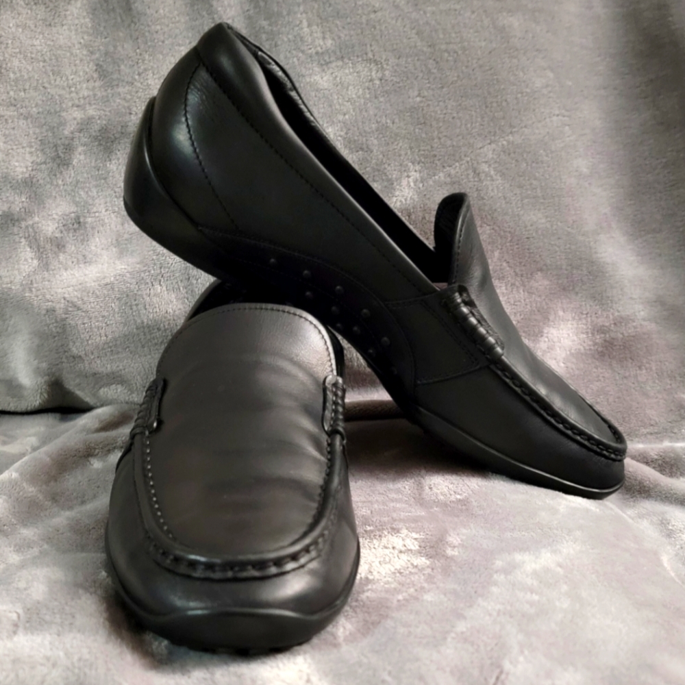🔱🔱🔱Men's TOD'S Slip-On Sneakers; Size: 12.5🔱🔱🔱